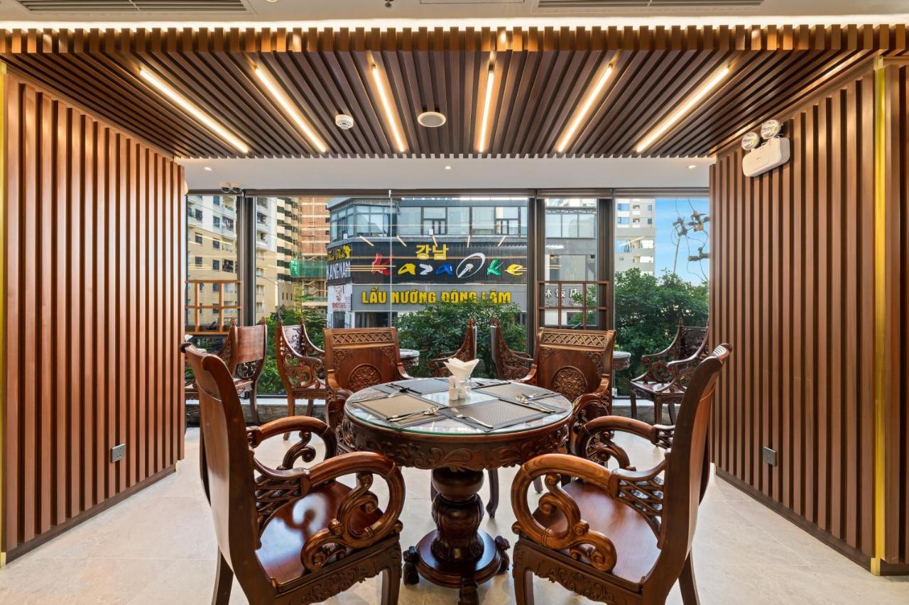 Monalisa Luxury Hotel Đà Nẵng Exterior foto