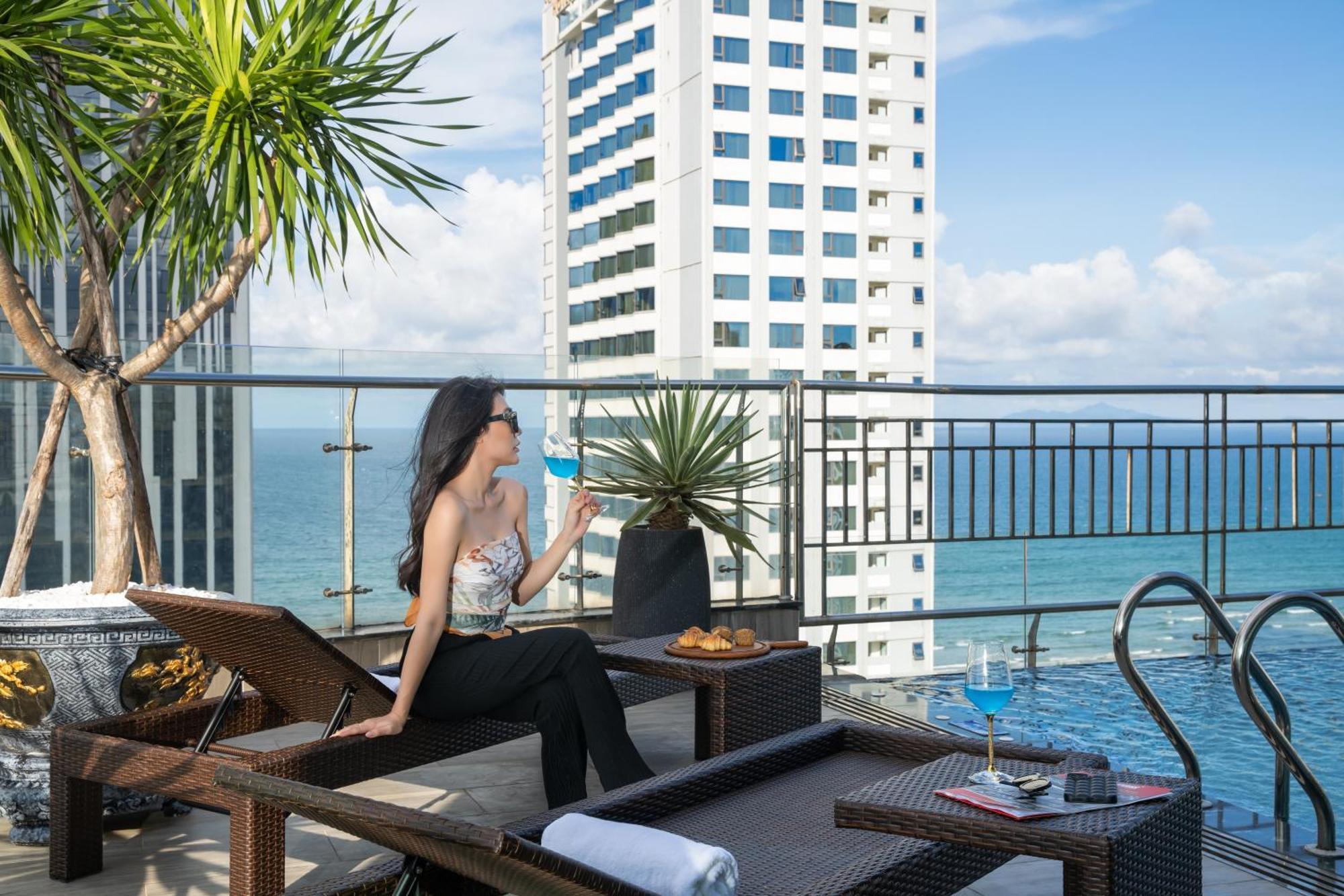 Monalisa Luxury Hotel Đà Nẵng Exterior foto