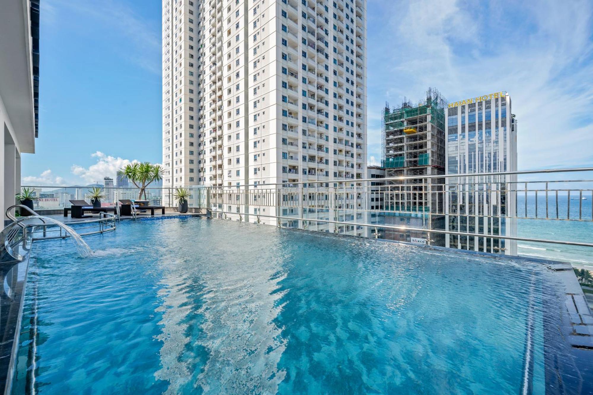Monalisa Luxury Hotel Đà Nẵng Exterior foto